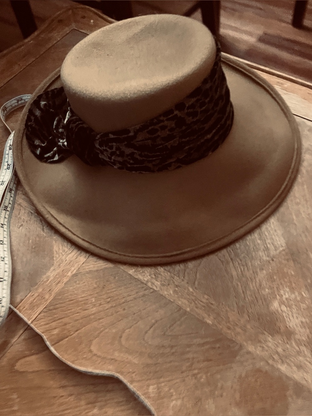 Womens Wide-Brim Felt Hat with Leopard Band - Tan Tuscan Hat - Picture 2 of 8